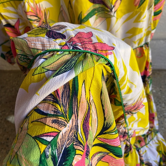 Malak Long Dress. Size- L - Picture 9 of 9